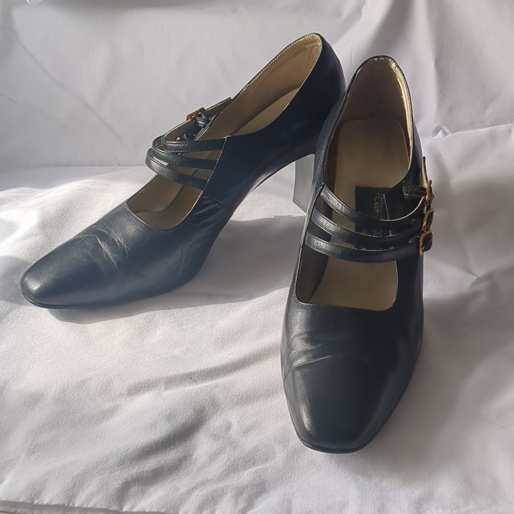 Ferra Giacomo Italian Leather Black Heels Triple Buckle